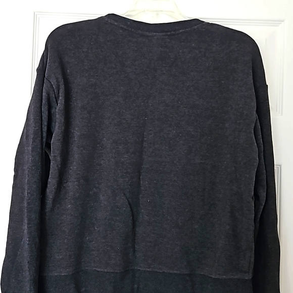 NWOT Reebok sweatshirt - Picture 5 of 5